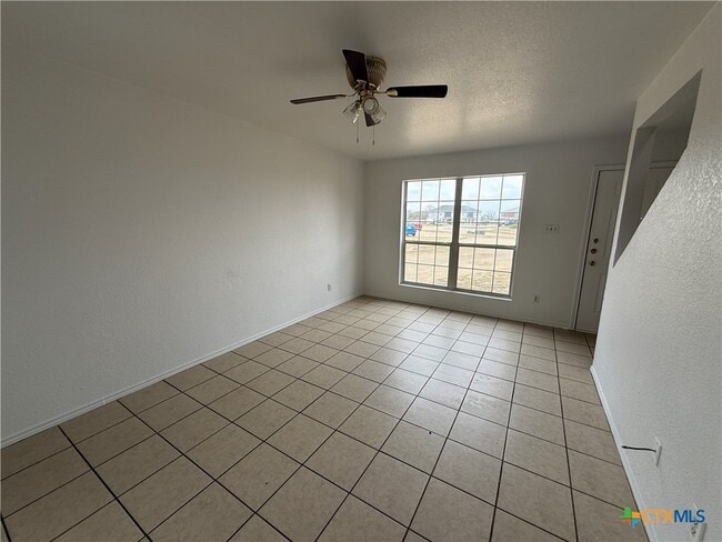 Photo - 1210 Industrial Blvd