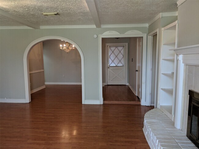 Photo - 5519 Birchgate Dr