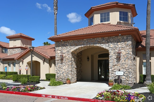 Photo - Paseo Villas Apartments