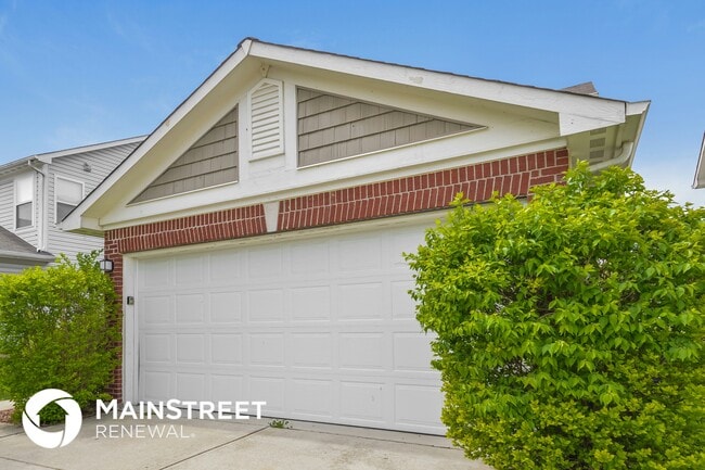 Photo - 536 New Moon St