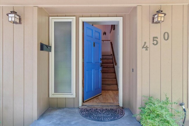 Photo - 450 18th Ave