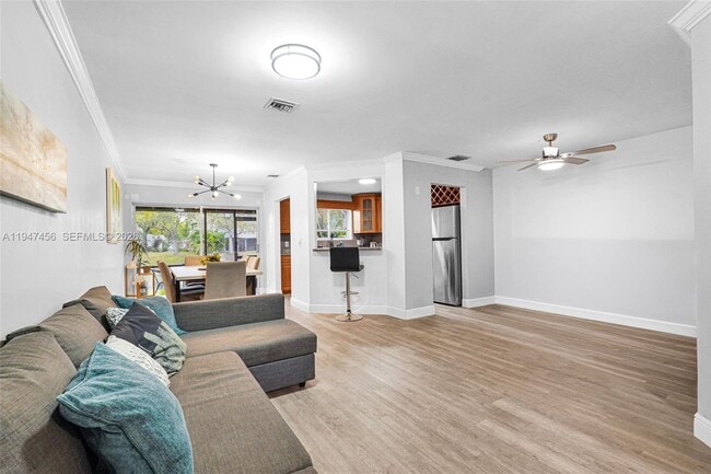 Photo - 2149 Discovery Cir W