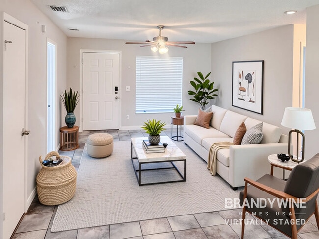 Photo - 805 Sprucewood Ln