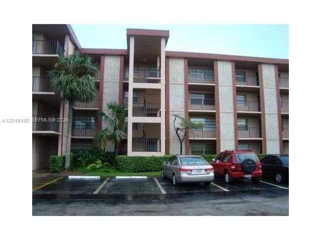 Building Photo - 3099 NW 48th Ave Unit 362