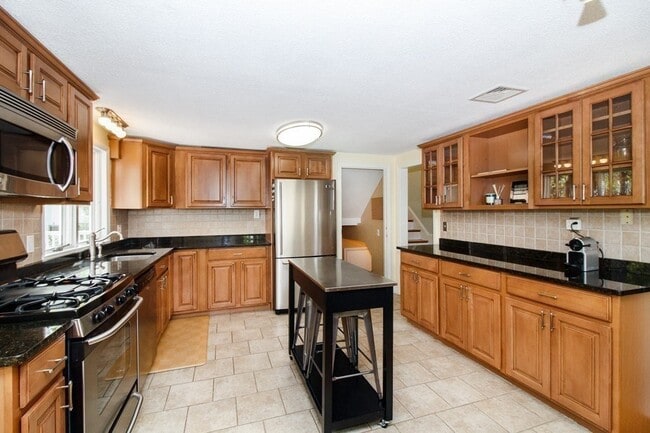 Photo - 116 Manor Ave