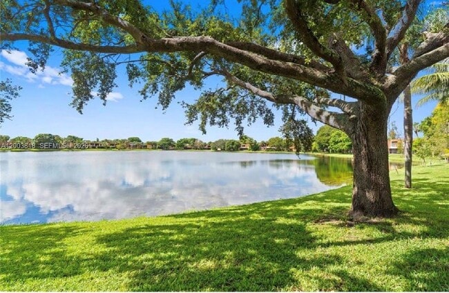 Photo - 8308 N Coral Cir