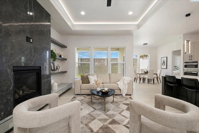 Photo - Modern 4-Bedroom Home in Desirable Richland