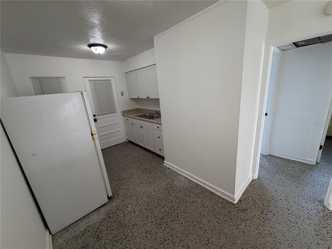 Photo - 2109 S Mills Ave