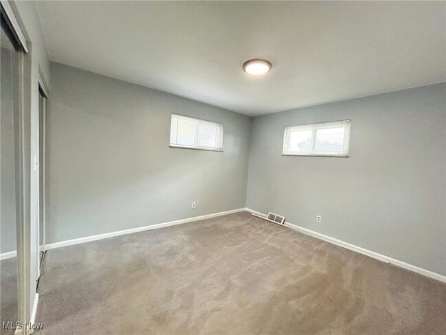 Photo - 424 Lee Rd