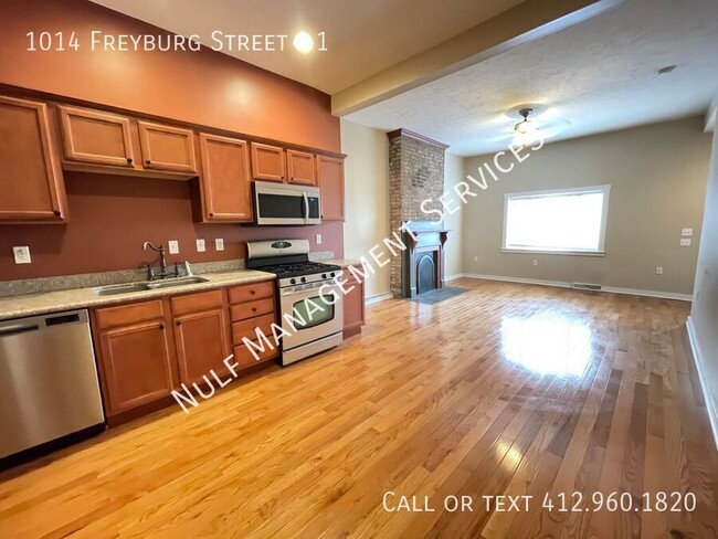 1 Bed, 1 Bath Apartment in South Side - 1 Bed, 1 Bath Apartment in South Side Unidad 1