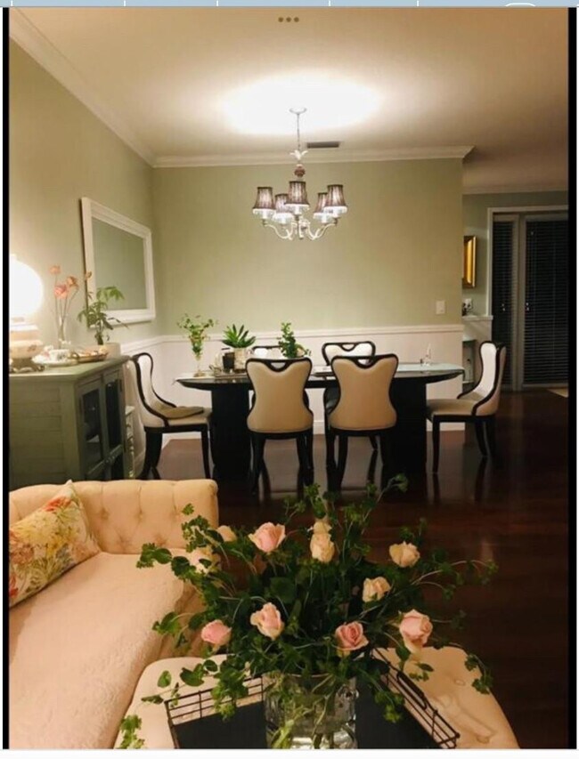 Photo - 118 Riverwalk Cir