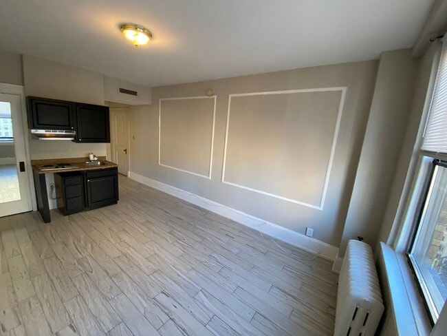 Photo - Sleek Studio in the Heart of Center City Available Now!