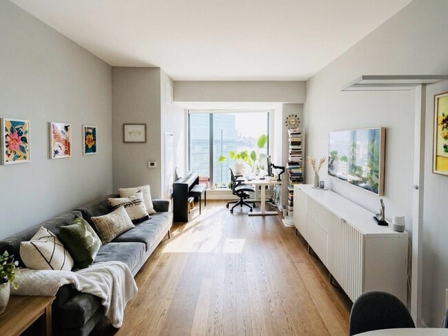 Photo - 99 Hudson St Unit 2800