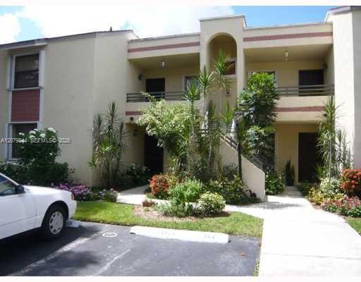 Building Photo - 1060 N Hiatus Rd Unit 1060