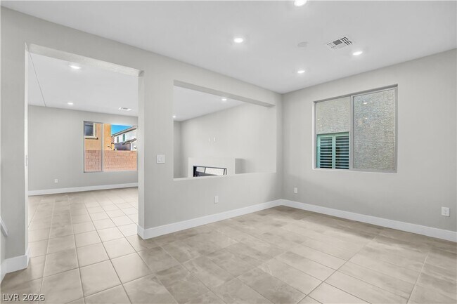 Photo - 6360 Pipers Brk Ln