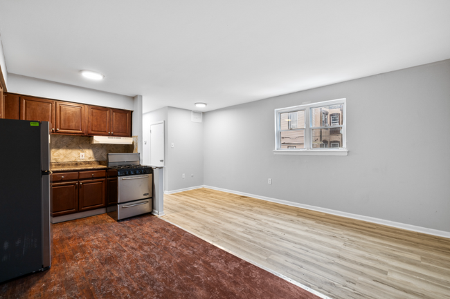 Photo - 4511 N Lawrence St Unidad 1 Rental