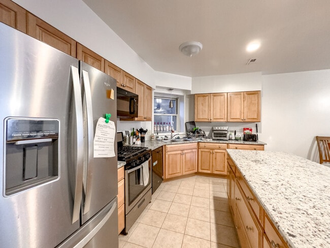 Photo - 6711 N Sheridan Rd Unit H04F