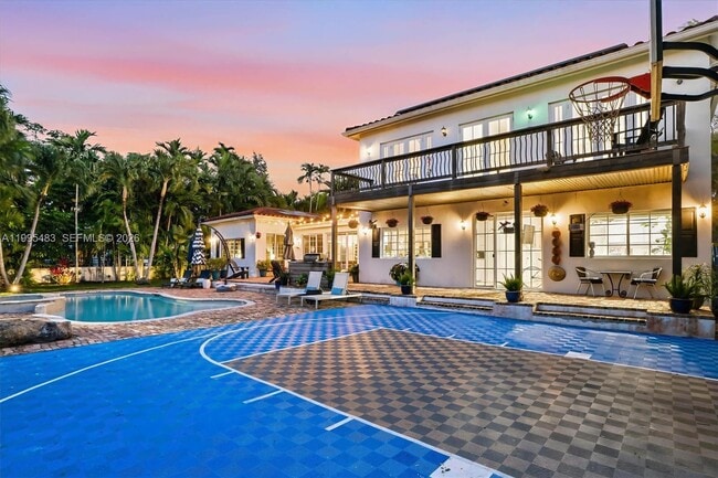 Photo - 9636 NE 5th Avenue Rd