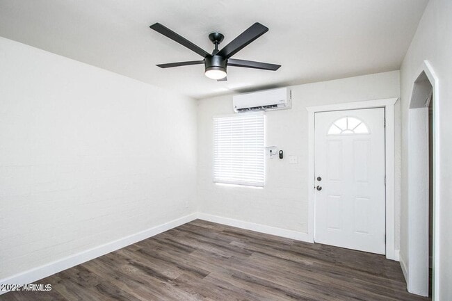 Photo - MOVE IN SPECIALS,  INTERESTED? Located in the historic downtown district.