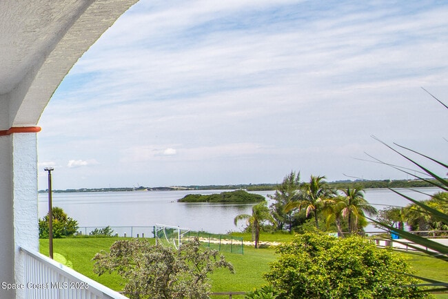 Building Photo - 8924 Puerto Del Rio Dr Unit 9303