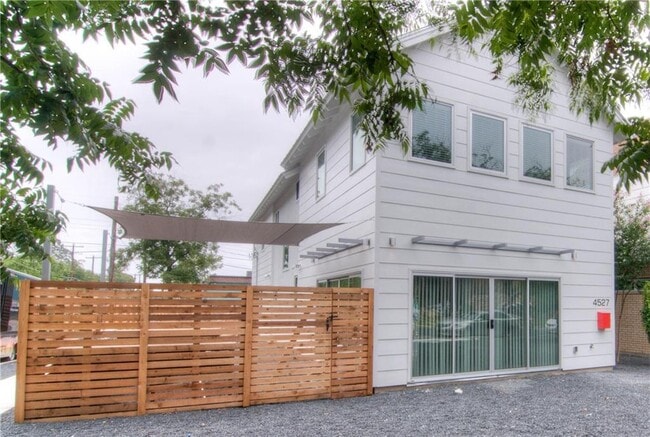 Photo - 4527 Depew Ave