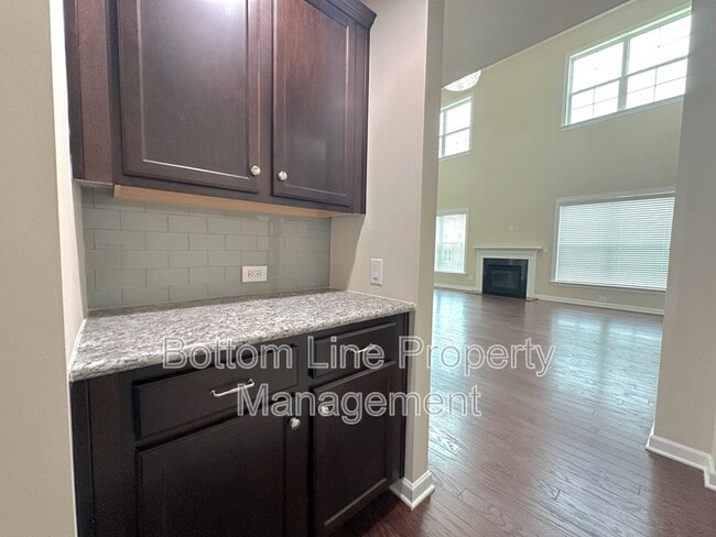 Photo - 1007 Anatrella Ln NW