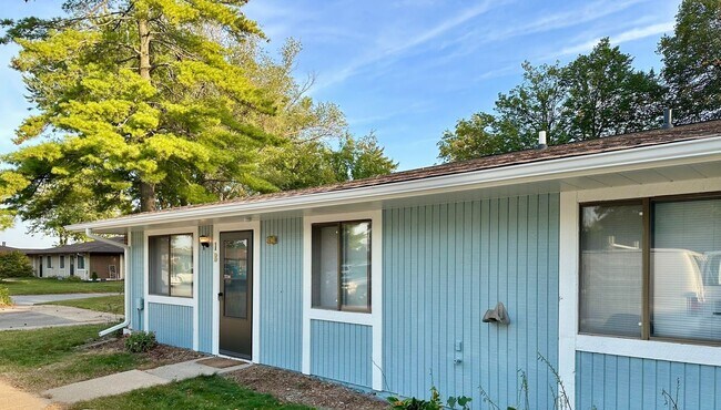 Prairie Meadows Apartments