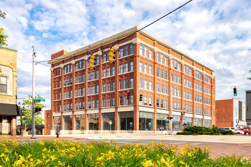 Building Photo