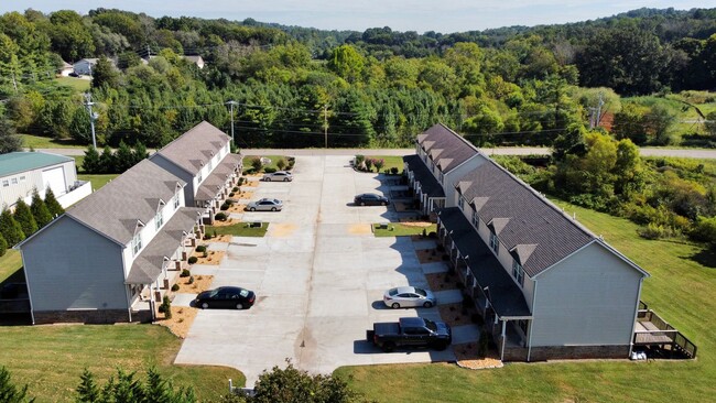 Modern Home on Beals Chapel - Modern Home on Beals Chapel