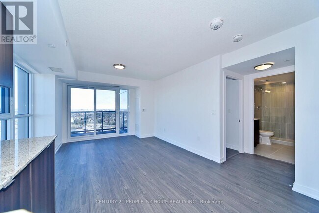 Photo - 225 Village Green Square Unité 2402