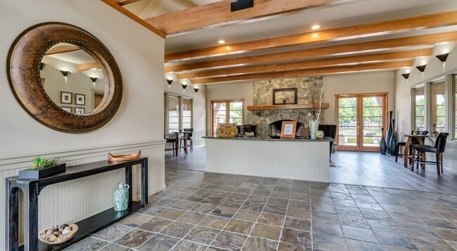 Photo - Rockwood Lodge