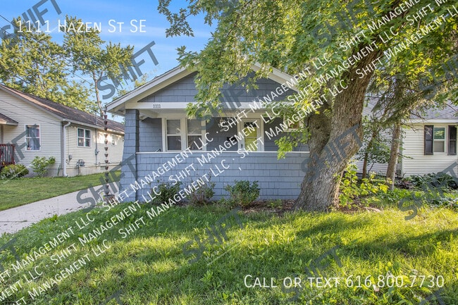 Building Photo - 1111 Hazen St SE Rental