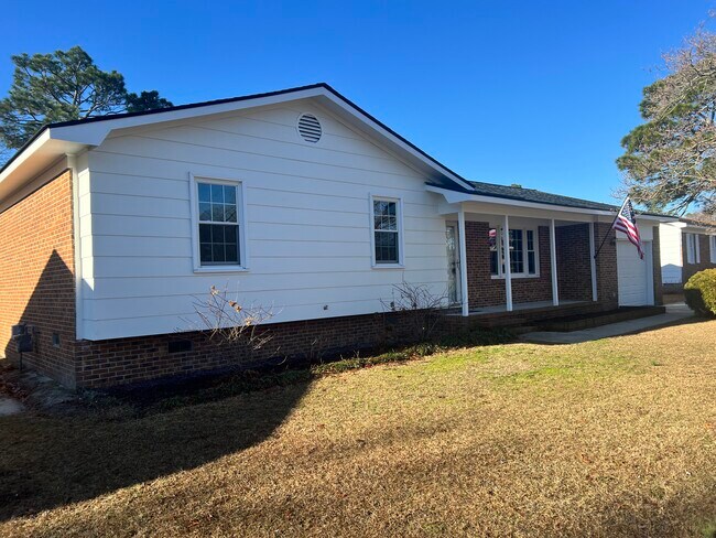 Photo - 805 Appalachin Dr