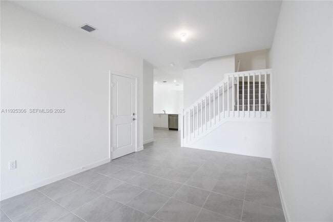 Photo - 2729 SE 25th Ave