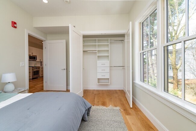 Photo - 106 Forest Hills St