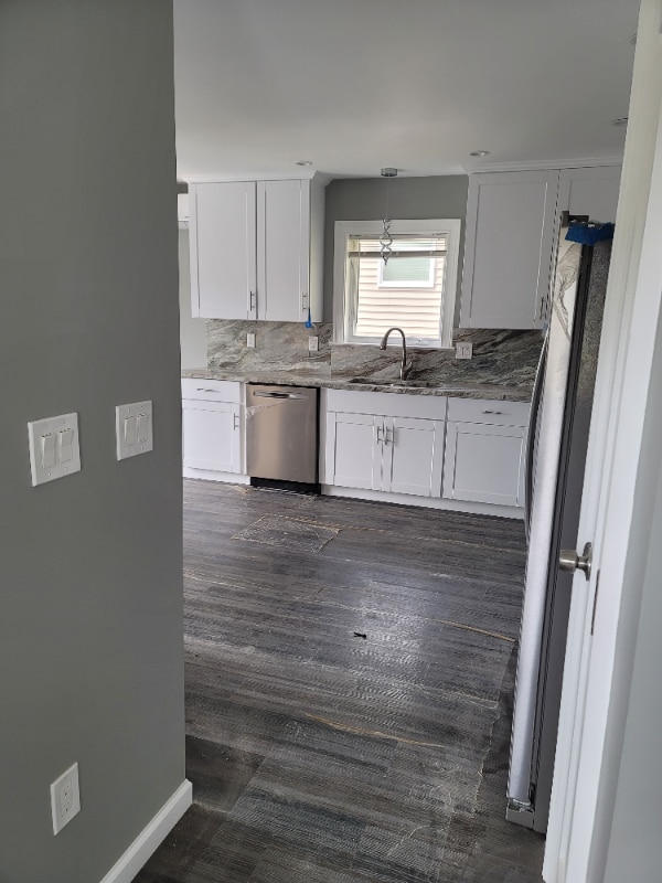 Photo - 225 Lakeside Ave