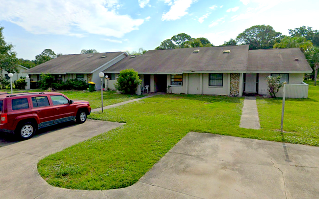 Photo - 444 Kings Manor Ln Townhome