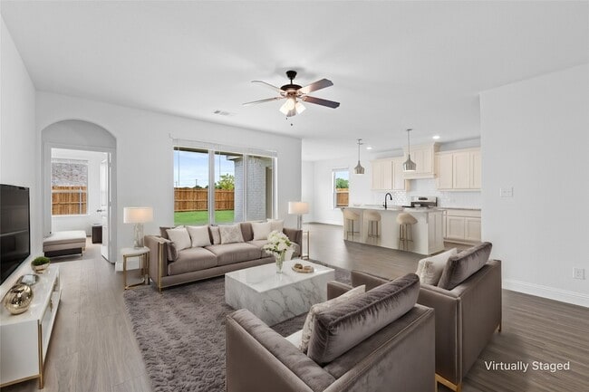 Photo - 2405 Peebles Ln