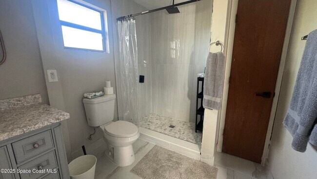 Photo - 496 Poinciana Dr