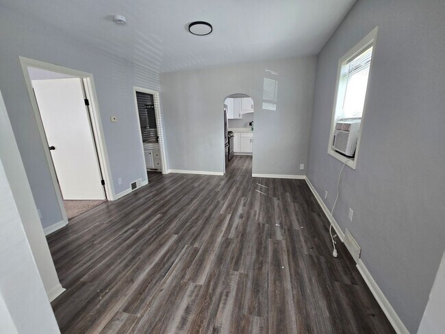 Photo - YOU1938 Unit 1938