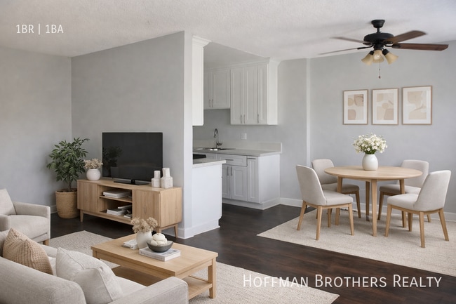 Building Photo - 1220 N Van Ness Ave Unit 7