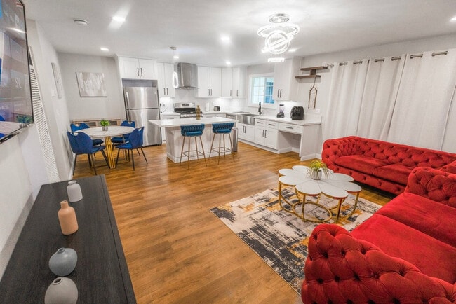 Building Photo - 1063-67 Gillespie Dr Unit ID1471801P