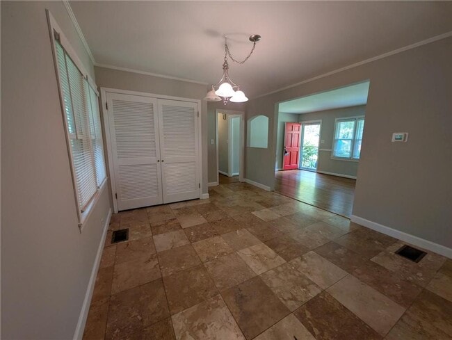 Photo - 1061 Homewood Ct