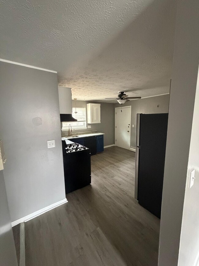 Photo - 1081 Blue Hills Ave Unit C