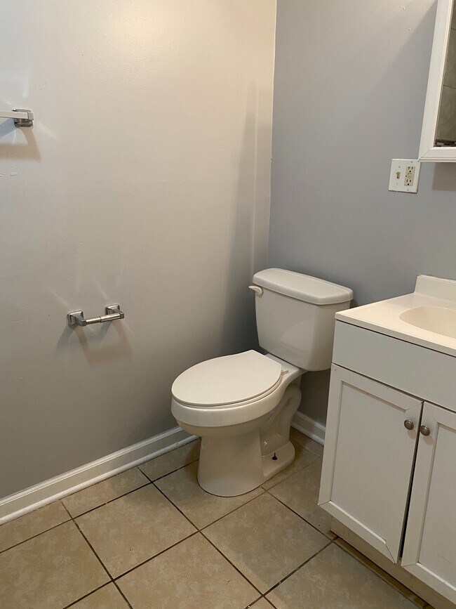 Photo - 8023 S Ellis Ave Unidad 1E