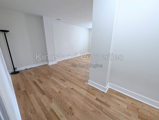 Photo - 5630 Pershing Ave Unit 12