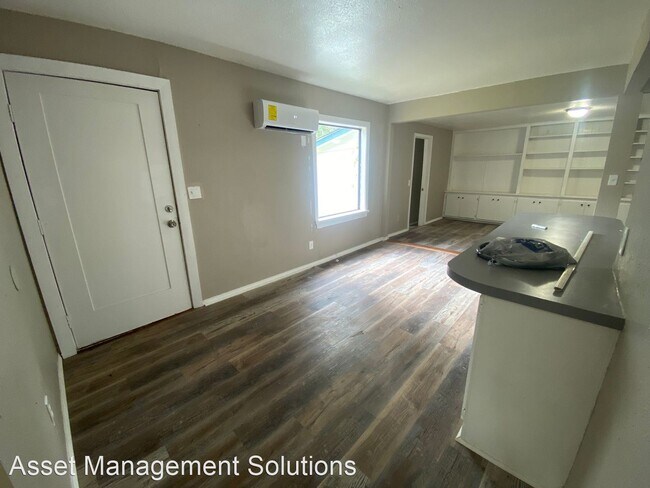 Photo - 2 br, 2 bath House - 4109 SE 43rd ST.