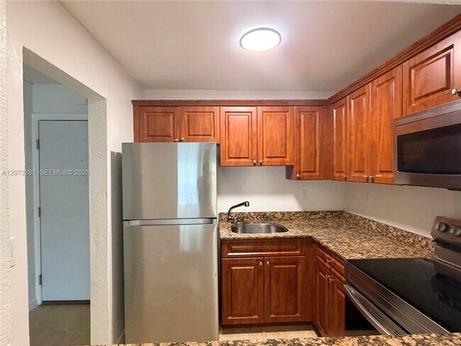 Photo - 14500 SW 88th Ave Unidad 220