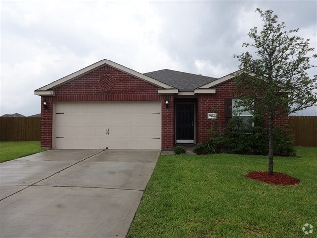 Building Photo - 9422 Ivory Trail Ln Rental