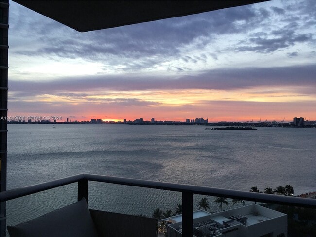 Photo - 650 NE 32nd St Unit 1107